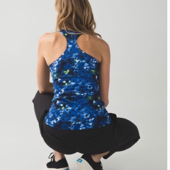 Lululemon Cool Racer Back Tank Windy Blooms Sapphire Blue Multi Size 6 - Picture 5 of 5